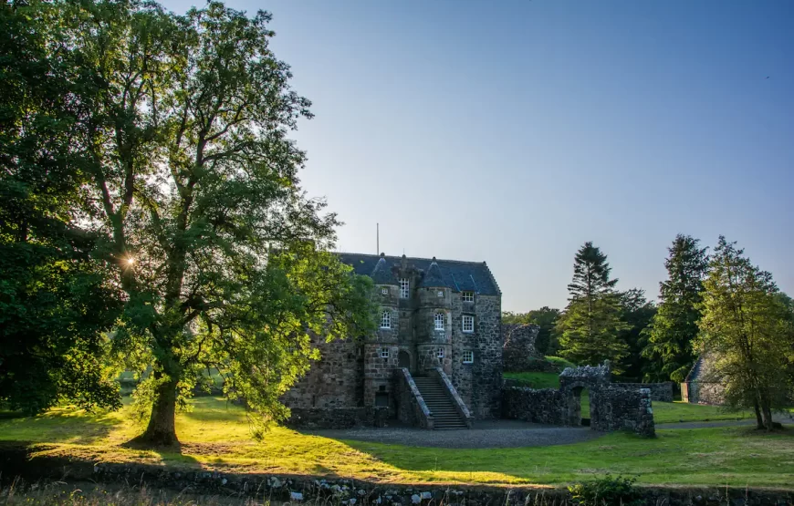 Rowallan Old Castle